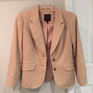 Tan tweed blazer with 3/4 length sleeves